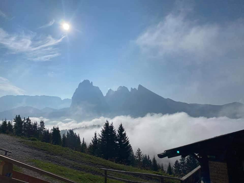 Garni Franca B&B Selva di Val Gardena Dış mekan fotoğraf