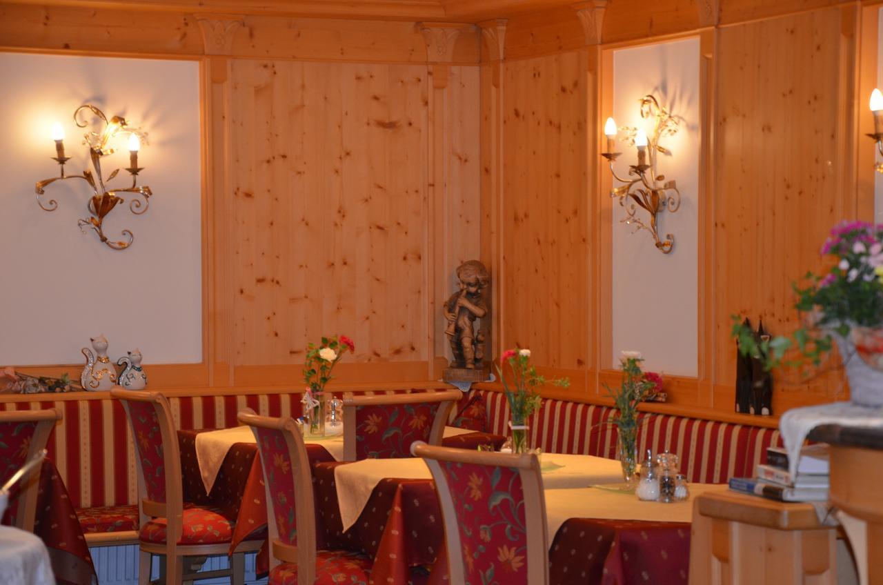 Garni Franca B&B Selva di Val Gardena Dış mekan fotoğraf